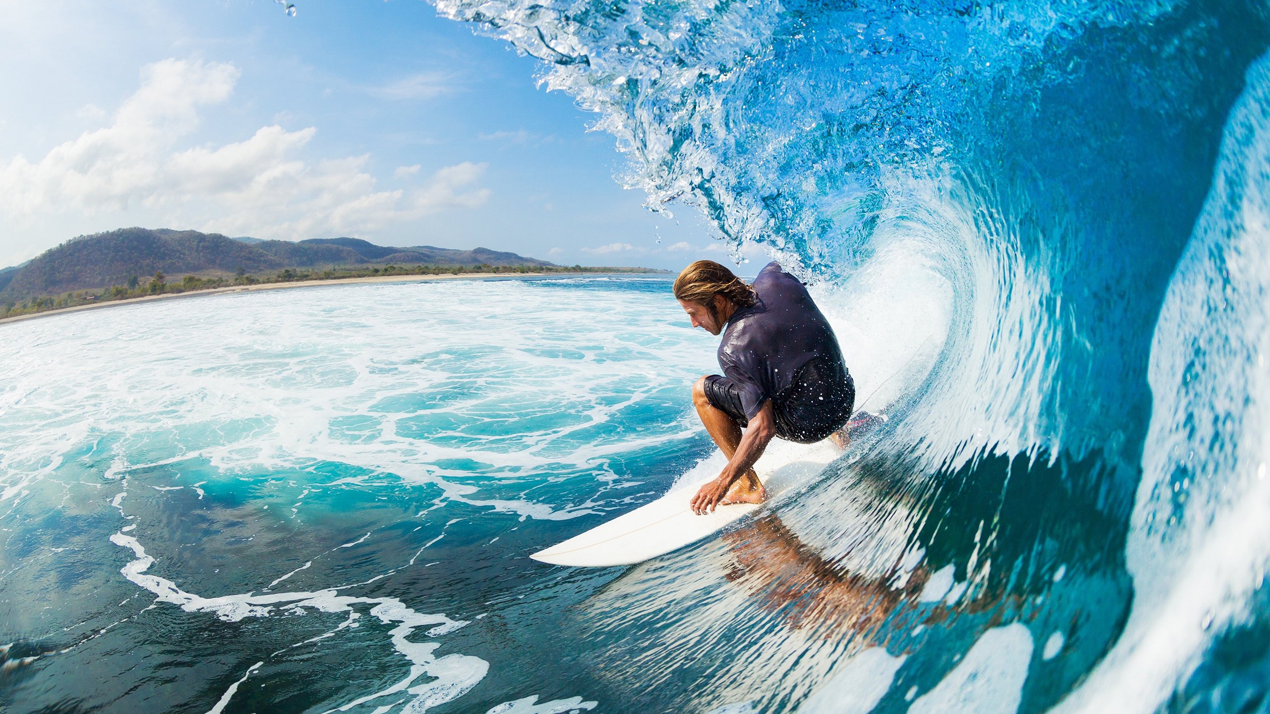 欧冠资格赛首轮开打 多支小国球队追逐大耳朵杯梦想